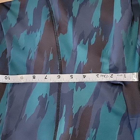 Soul by SoulCycle Size M Blue, Green and Black Camo Leggings, Exc. Used Cond. - Picture 8 of 11